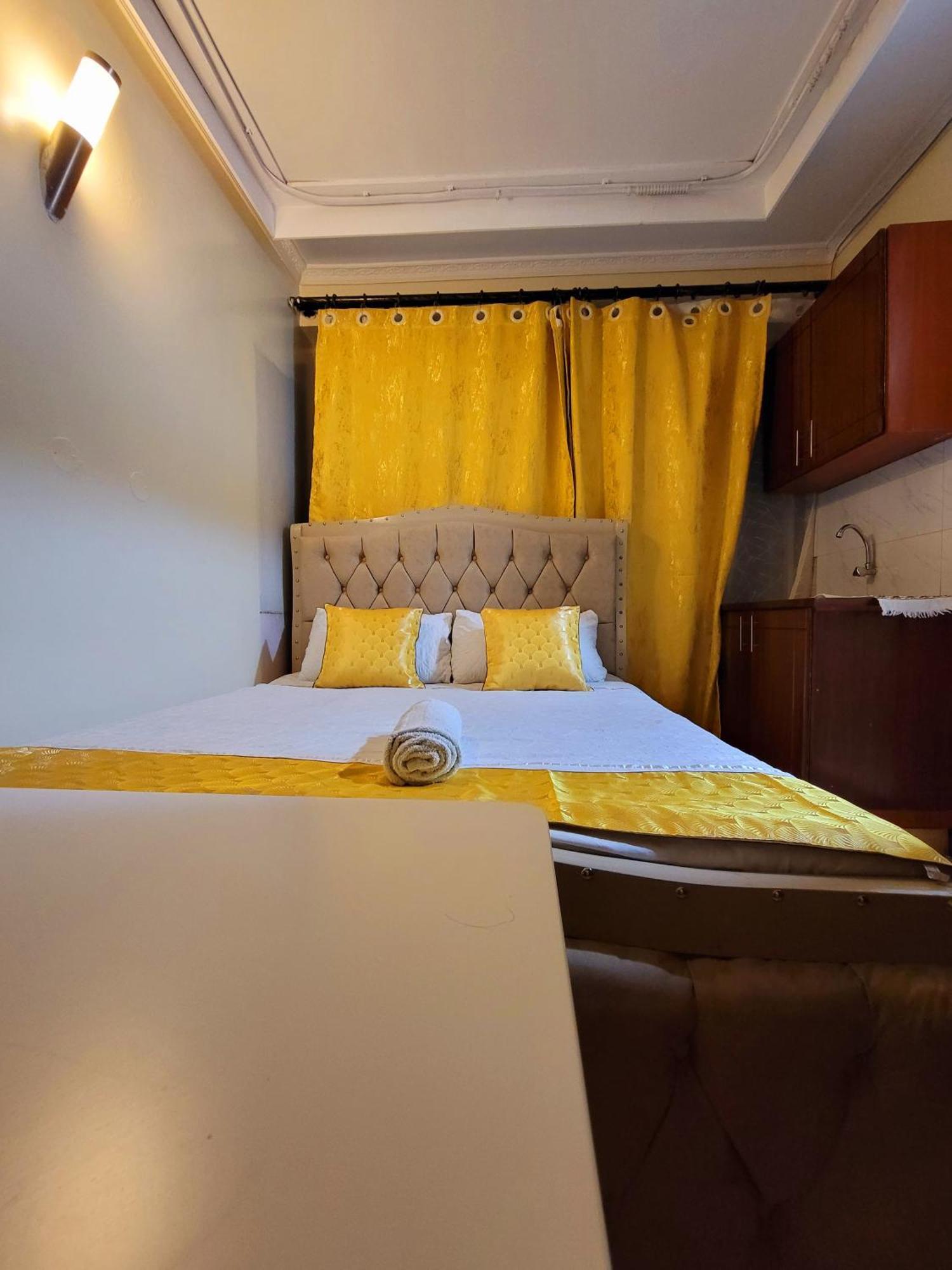 Sunrise Blue Moon B&B Найроби Экстерьер фото